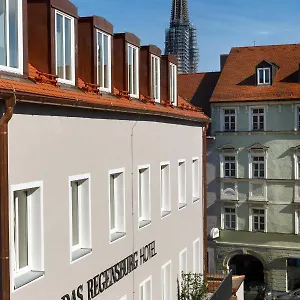 4* Отель Hotel Das Regensburg